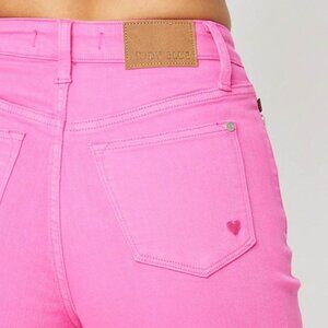 Judy Blue Heart Embroidery Back Pocket  Straight Leg Jeans